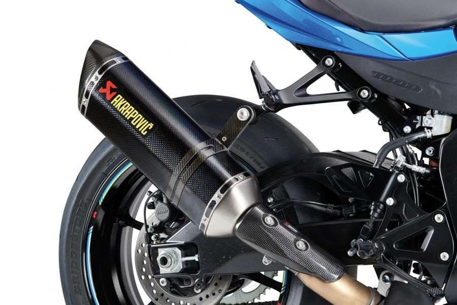 The Virus 1K comes with a carbon Akrapovic pipe