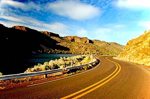 Curvy Oregon Highway 27 - Scenic Motorcycle Roads