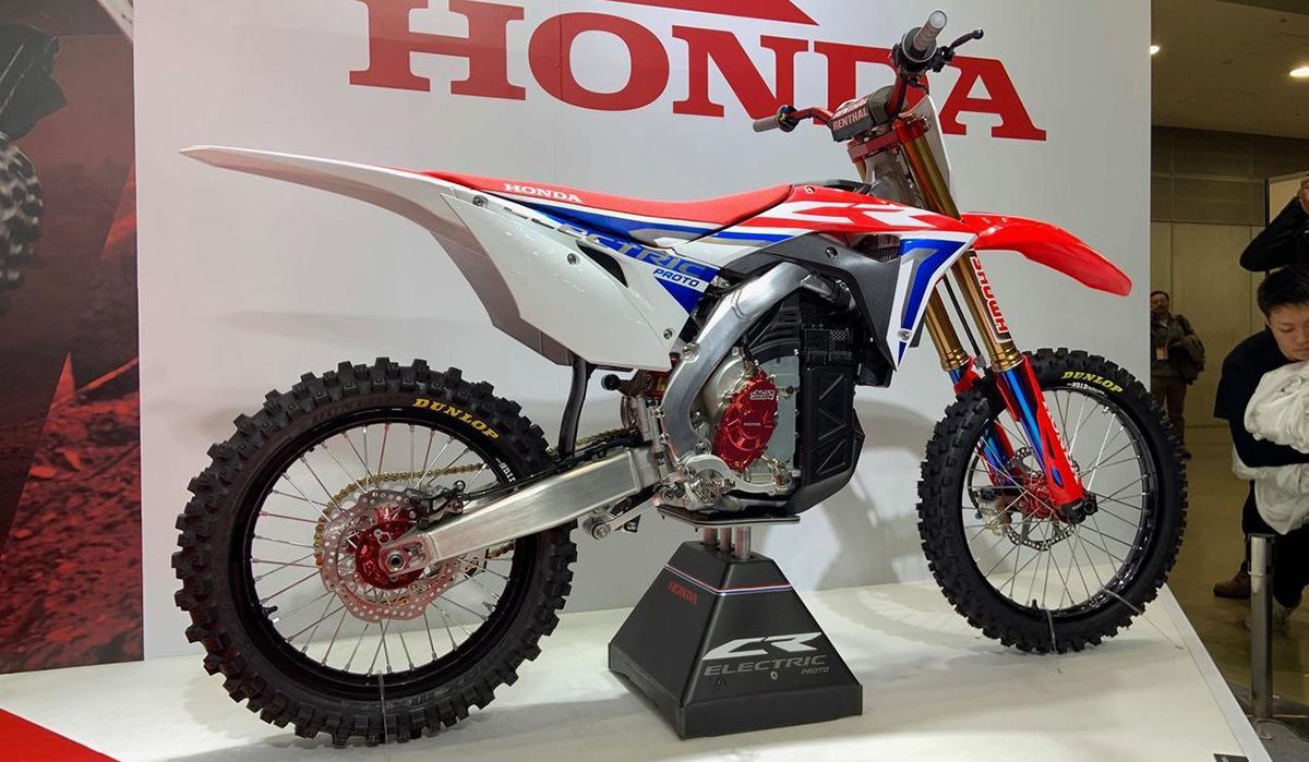 The prototype uses a wide array of existing off-the-shelf parts from Honda's CRF lineup