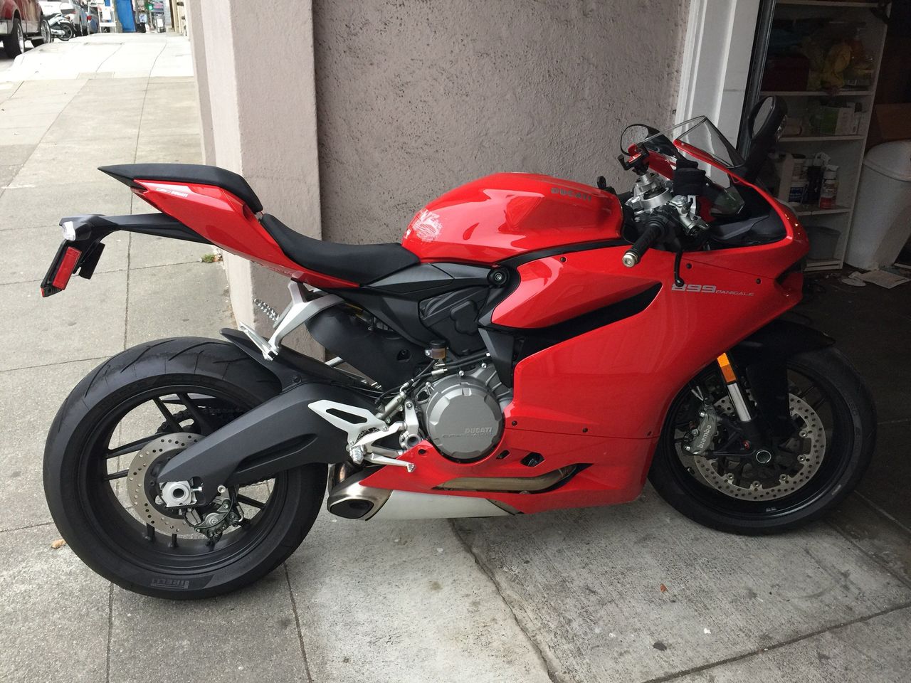 Ducati 899