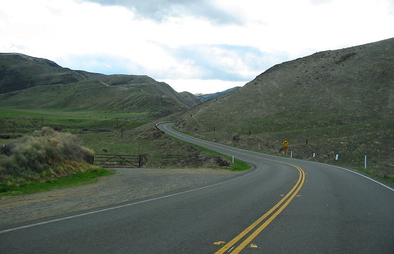 California State Route 198 (SR-198)