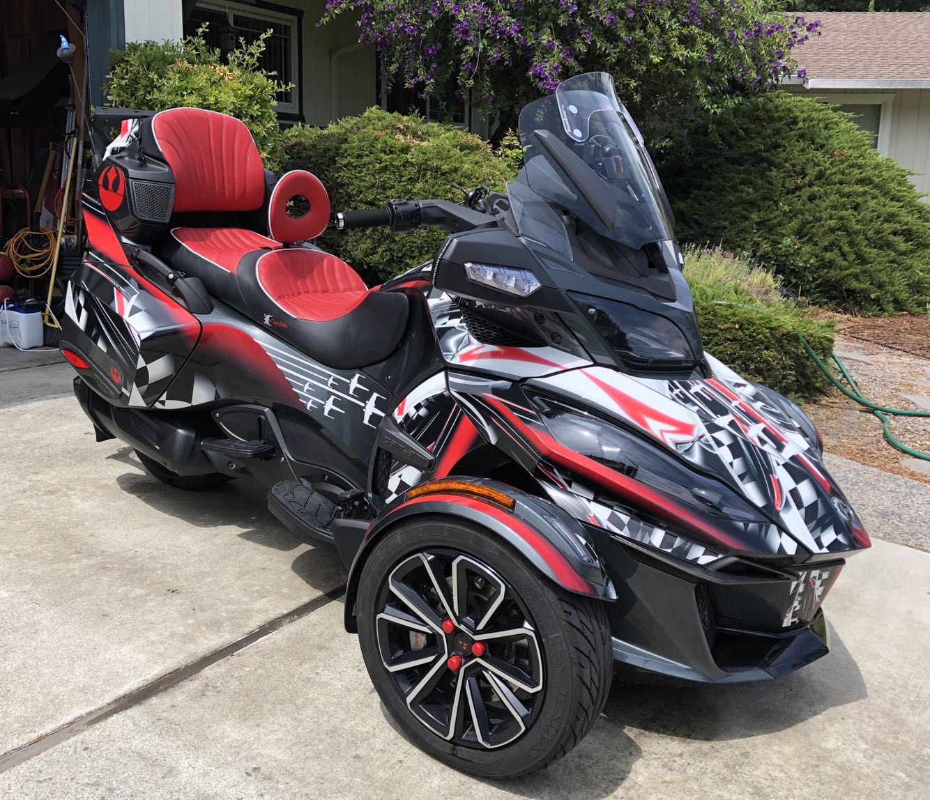 2018 RT Limited Can am Spyder