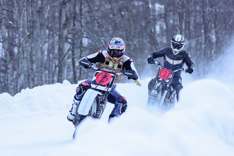 SnowQuake racers in the Snow Pro category 