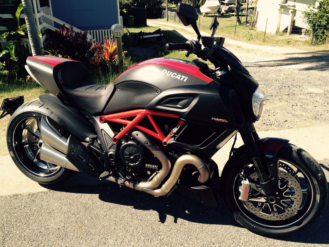 Ducati Diavel 2015