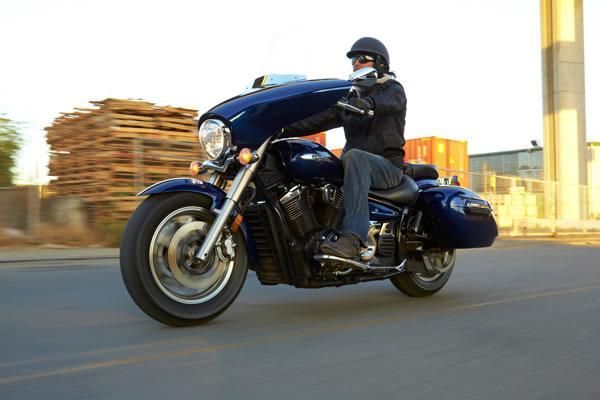 2013 Yamaha V Star 1300 Deluxe - in action