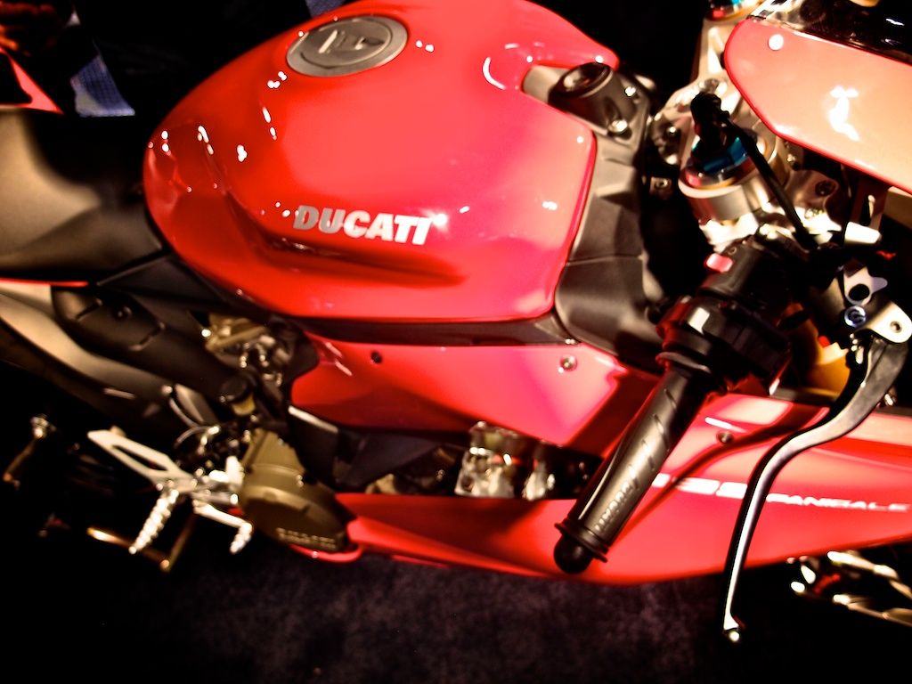 Ducati 1199 Panigale S - top view