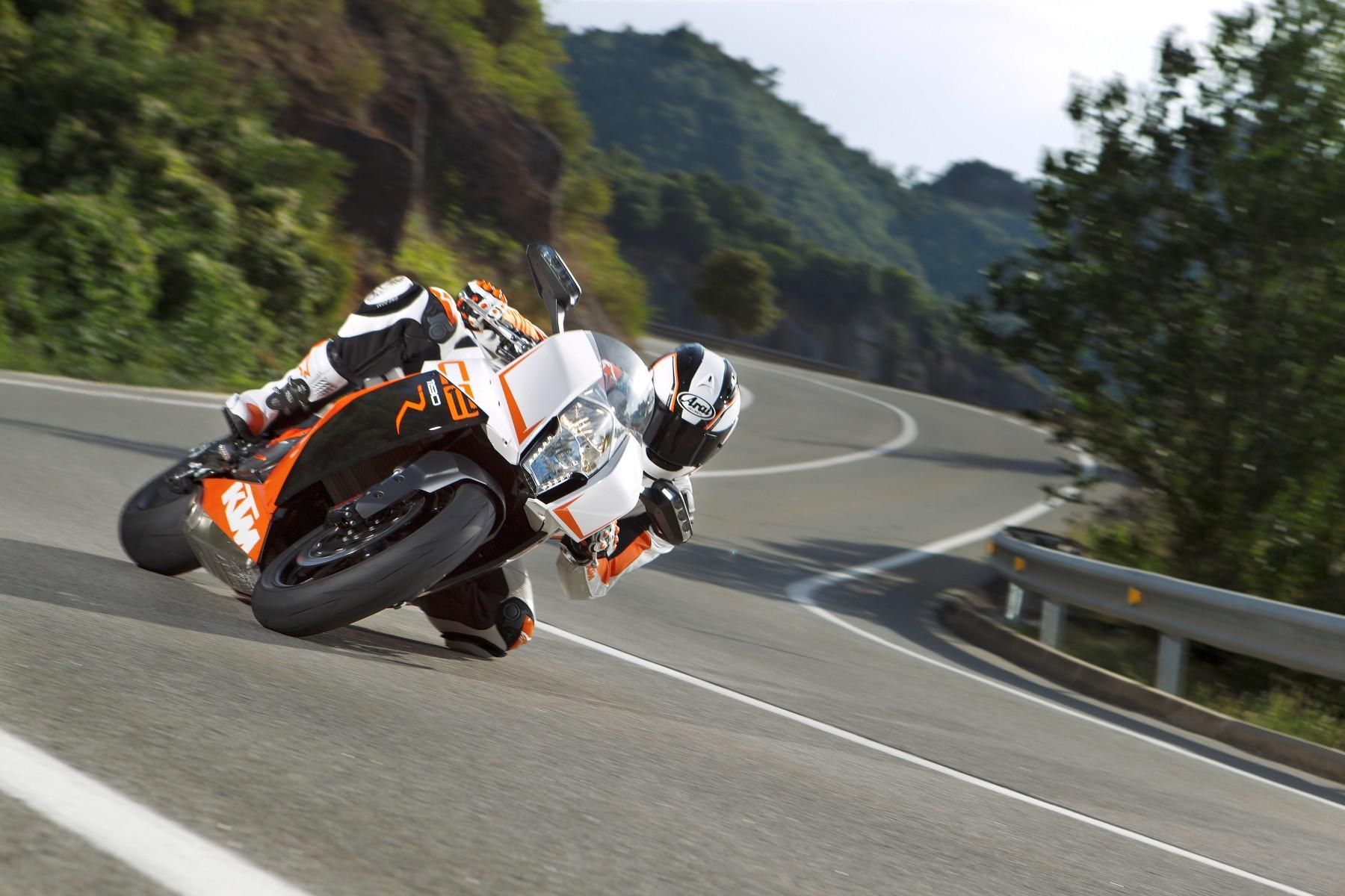 2013 KTM 1190 RC8 R in action 1