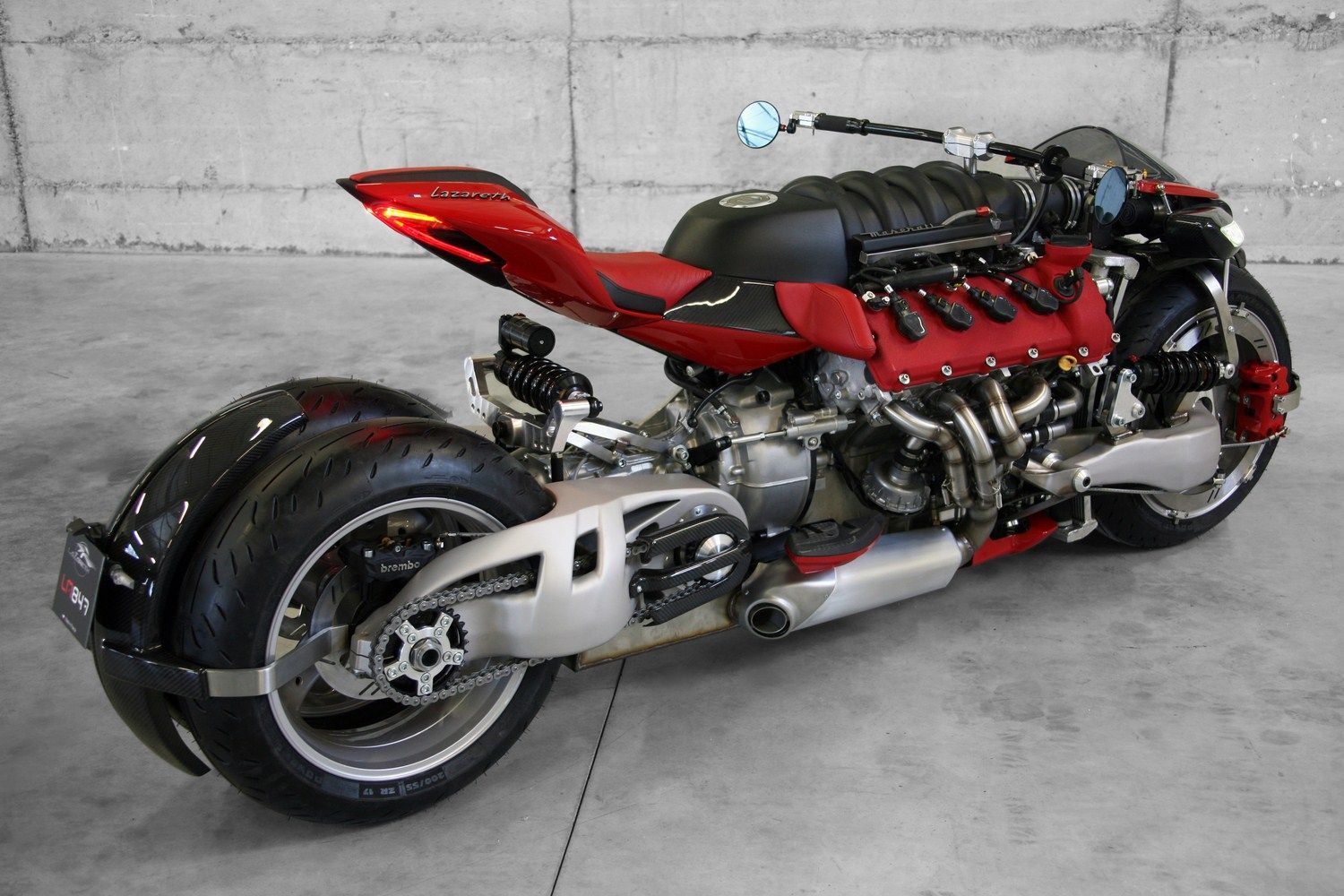 While the Panigale is a beautiful bike, for $225K, we'd love a unique tail section on the 847