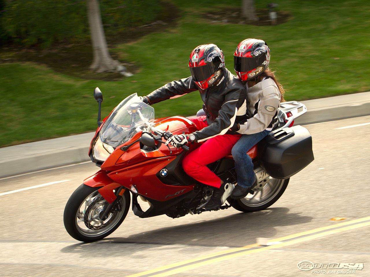 Safety: Tips For Riding A Motorcycle With A Pillion | Quickimage |  EatSleepRIDE