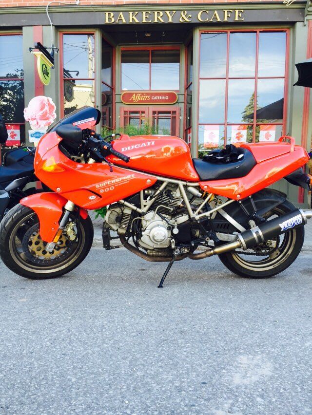  Ducati 900 supersport  1994