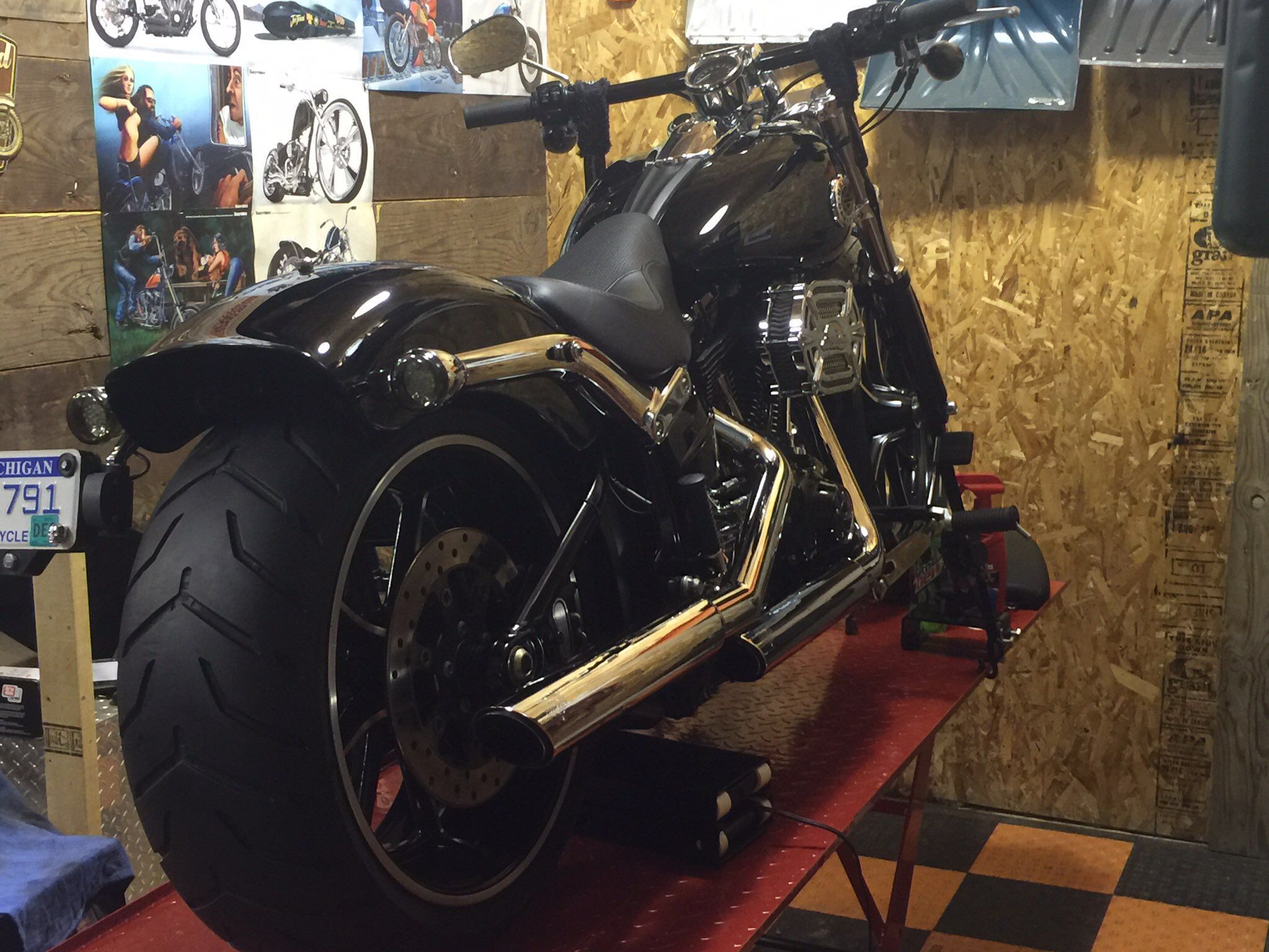  Harley-Davidson FXSB Breakout 2014