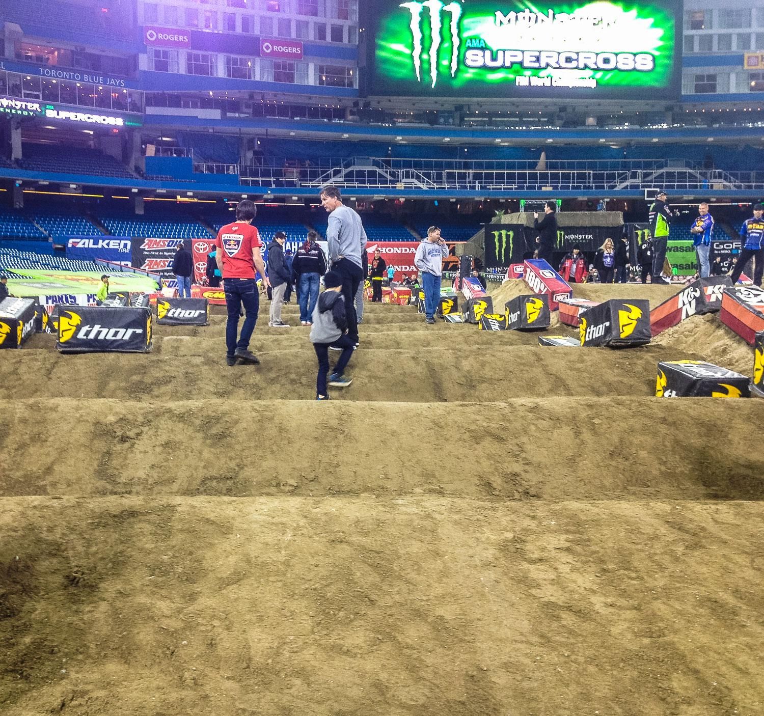 Toronto SX 2013 - The Whoops
