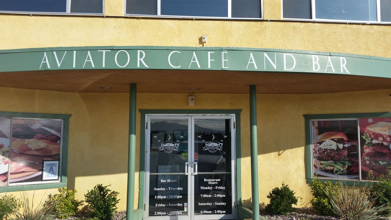 Aviator Cafe & Bar 