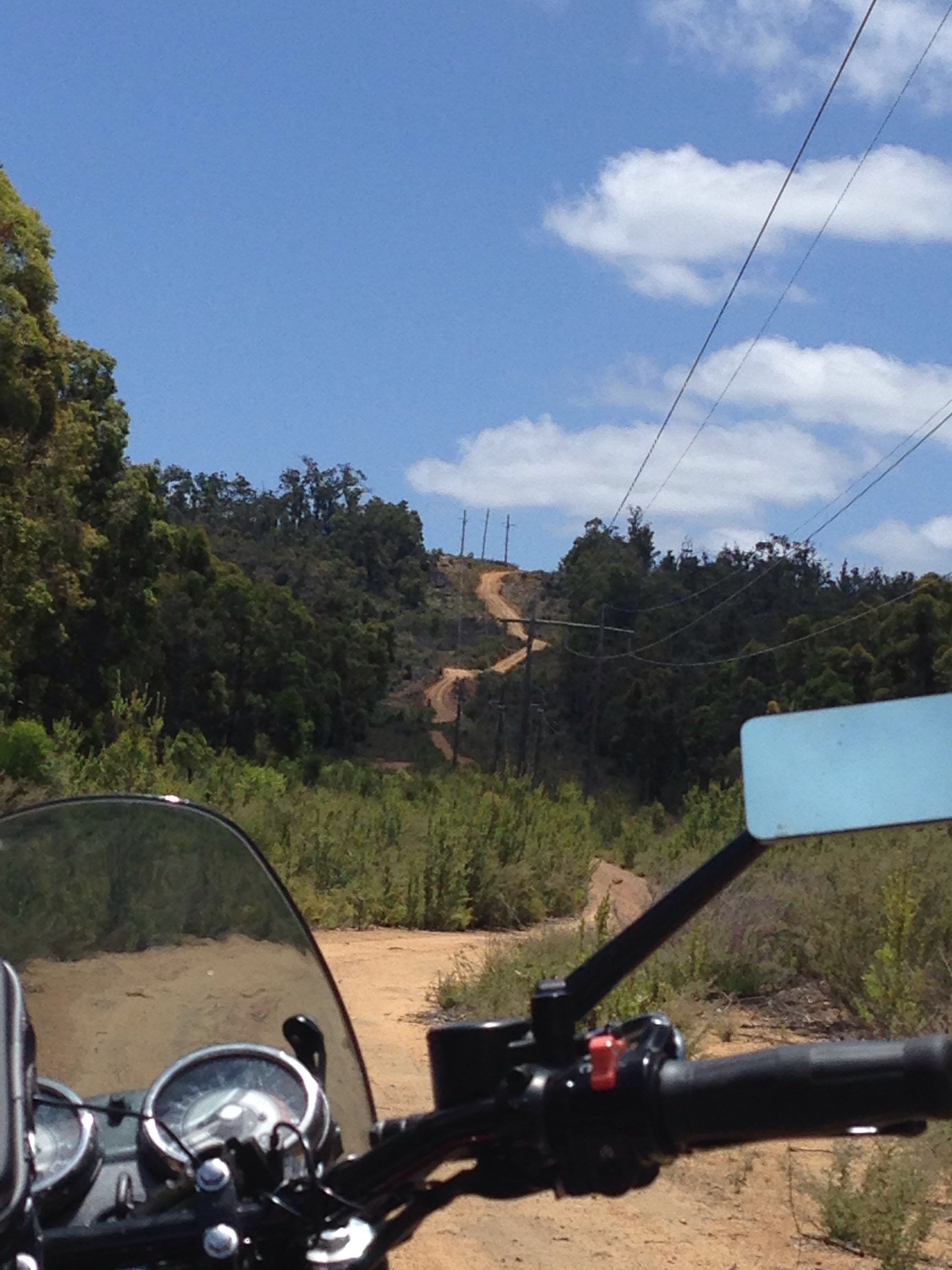 The big hill with 4wd rutts that knakkkered me