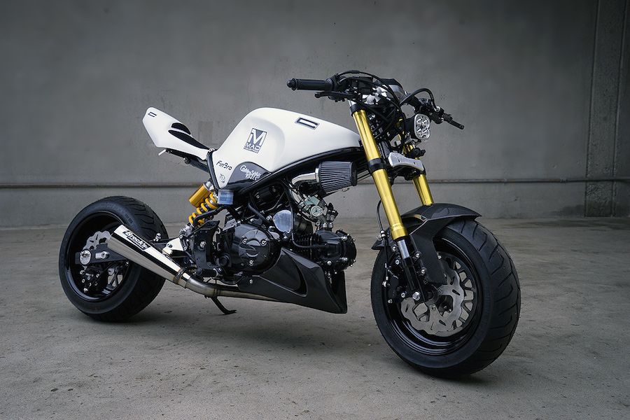 7. MAD Industries X CompisiMo's Grom Street-Fighter
