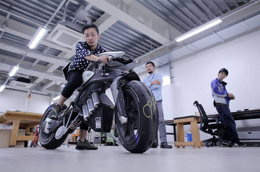 Glimpse Of Motorcycling Future: Yamaha's Ai Powered Motoroid