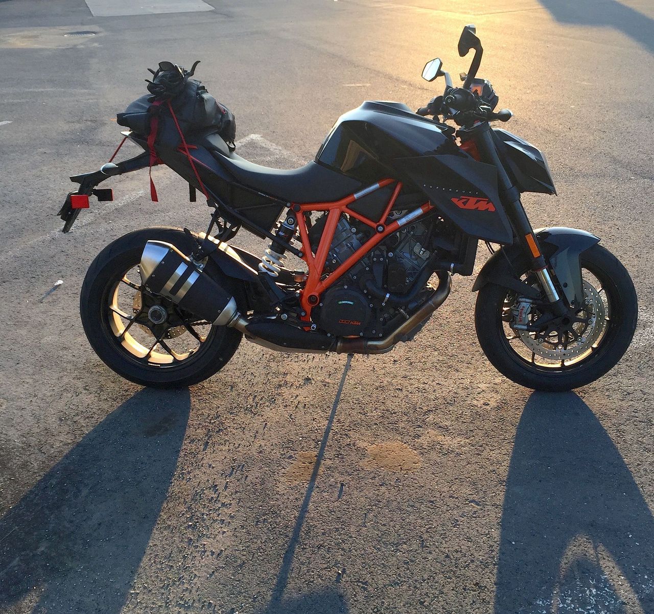 The SuperDuke can absolutely metamorphize into the Incredible Hulk (albeit with orange skin)