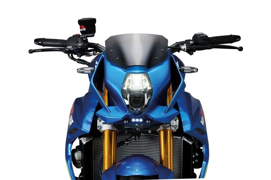The headlight actually uses the GSXR's stock LED headlight in a street-fighter-style cowl