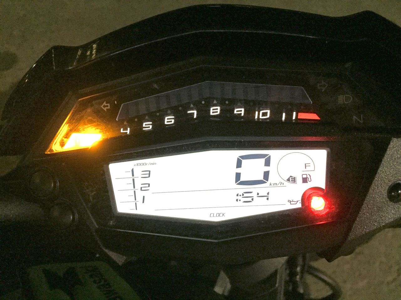 2016 Kawasaki Z1000: ABS is the only electronic intervention.