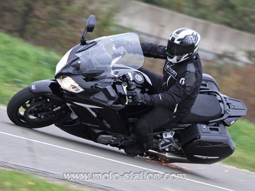 Yamaha FJR 1300 посадка