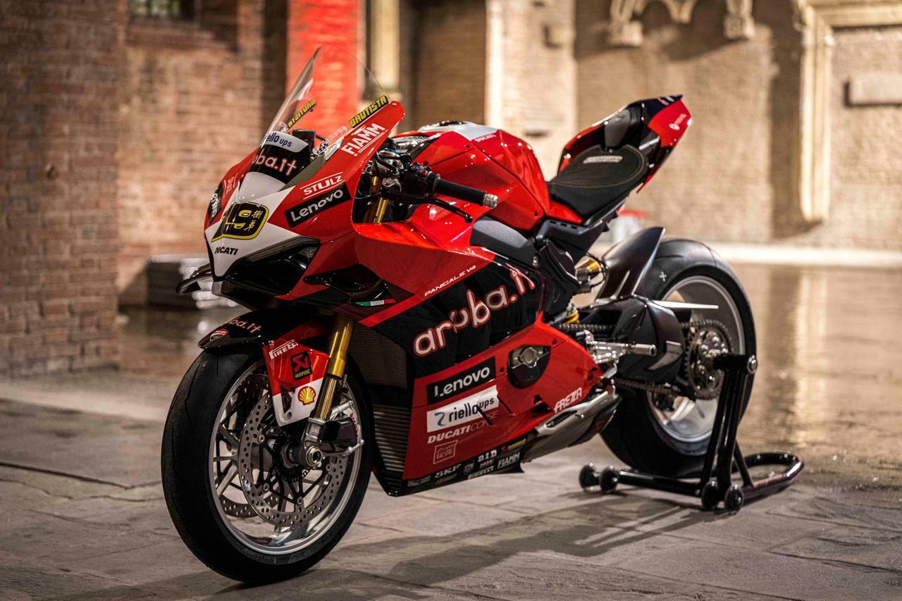Each PanigaleV4 world champ replica has many high-peformance parts. Ducati photo