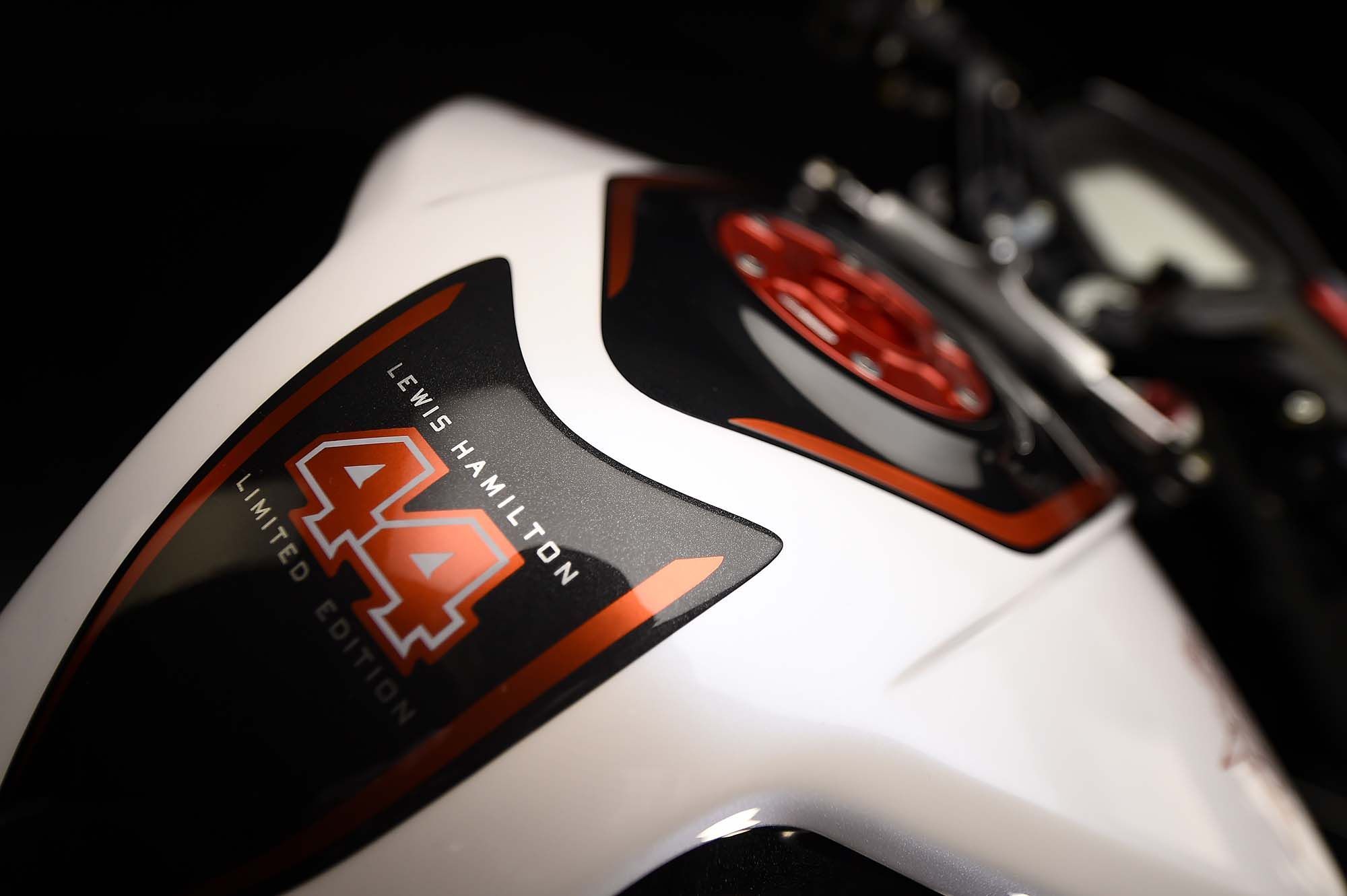 2016 MV Agusta Dragster RR Lewis Hamilton: One colour scheme - white and red.