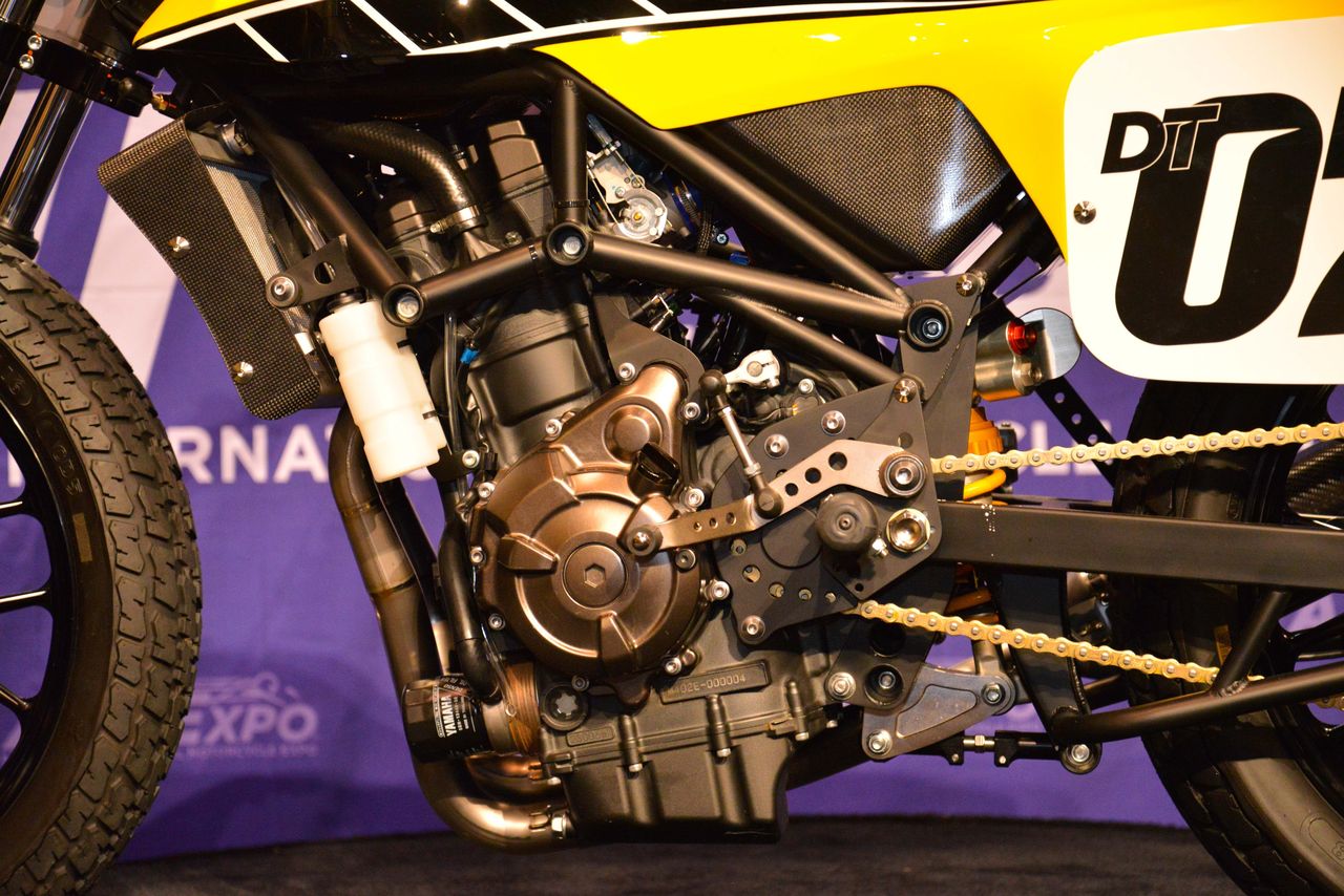 Yamaha DT-07 - THe FZ generously donates it's engine
