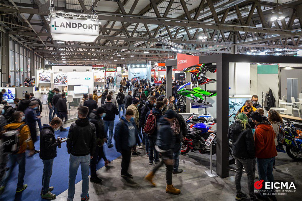 The crowds were strong last year. EICMA photo