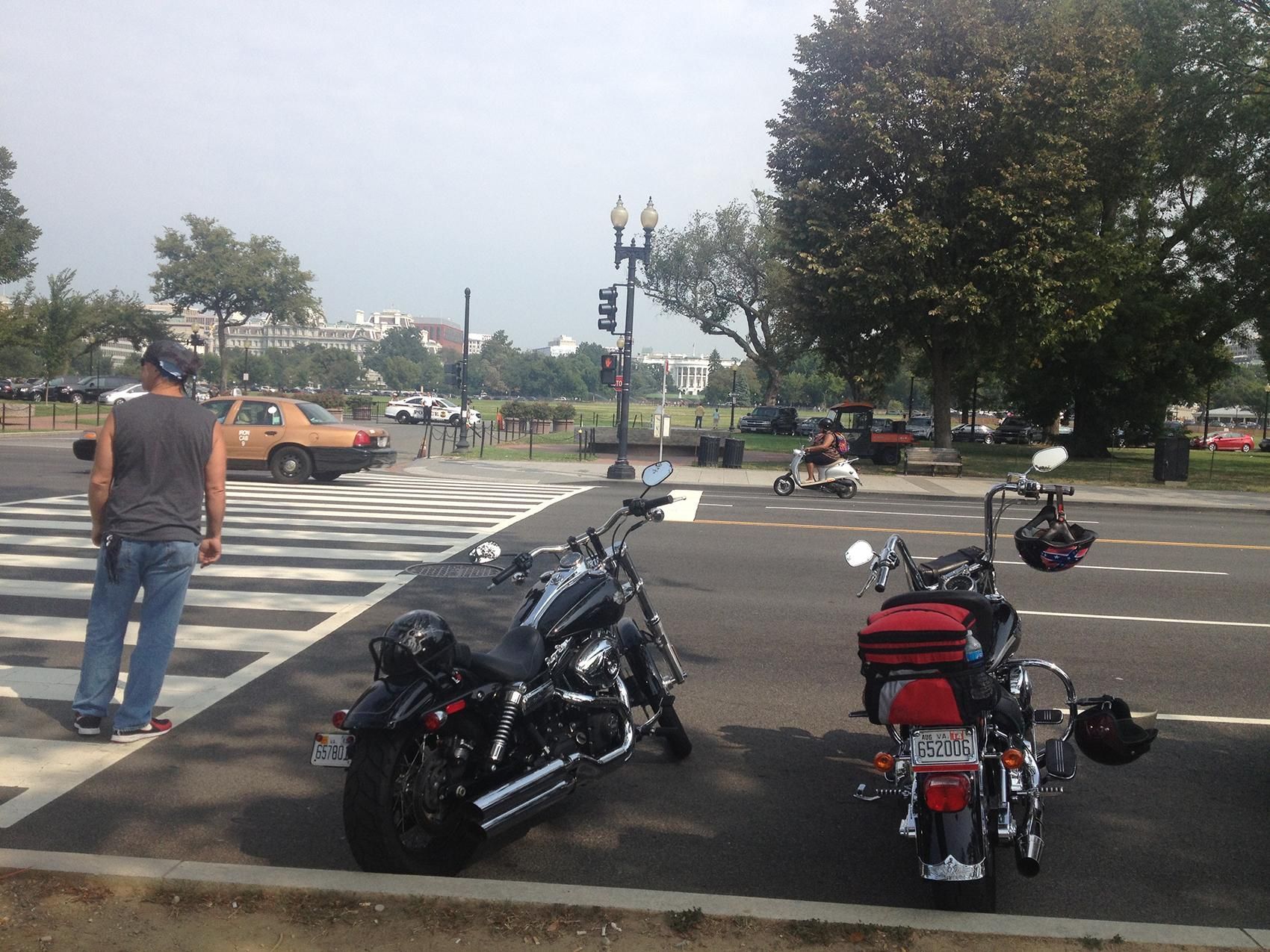 Bikes parked on Constitution Ave across from the White House
