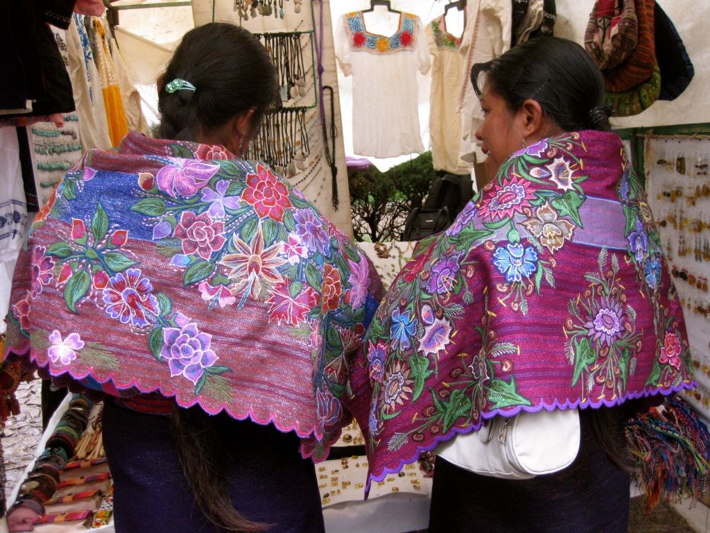 Chiapas - Traditional Mayan clothing