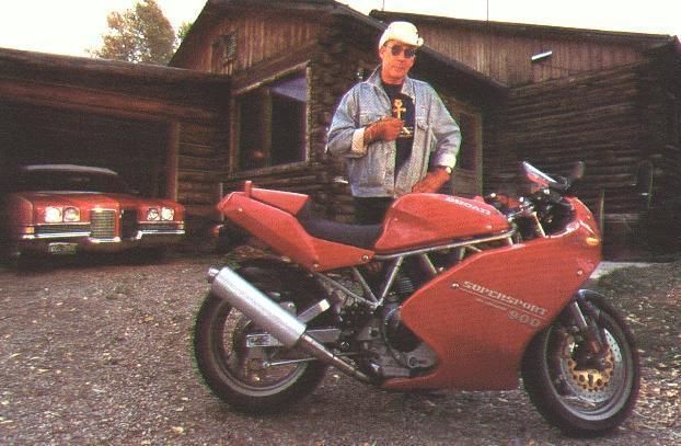 Hunter S. Thompson Ducati 900