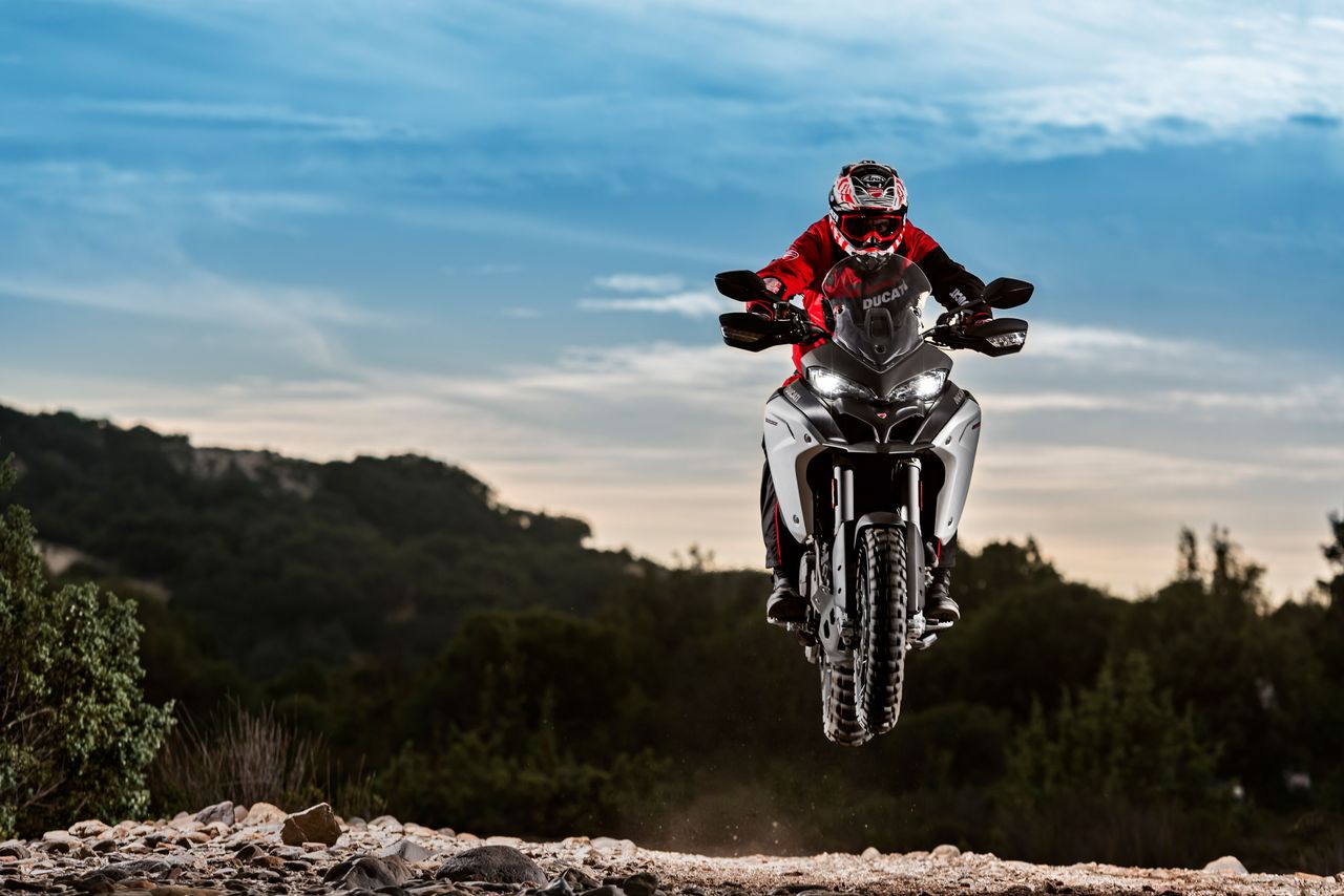 2016 Ducati Multistrada Maxi-Enduro with Skyhook Suspension (DSS)