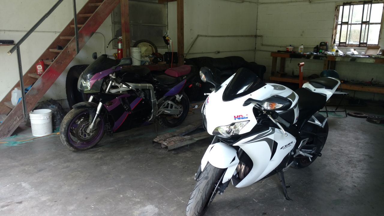 The RR with a project GSXR-750