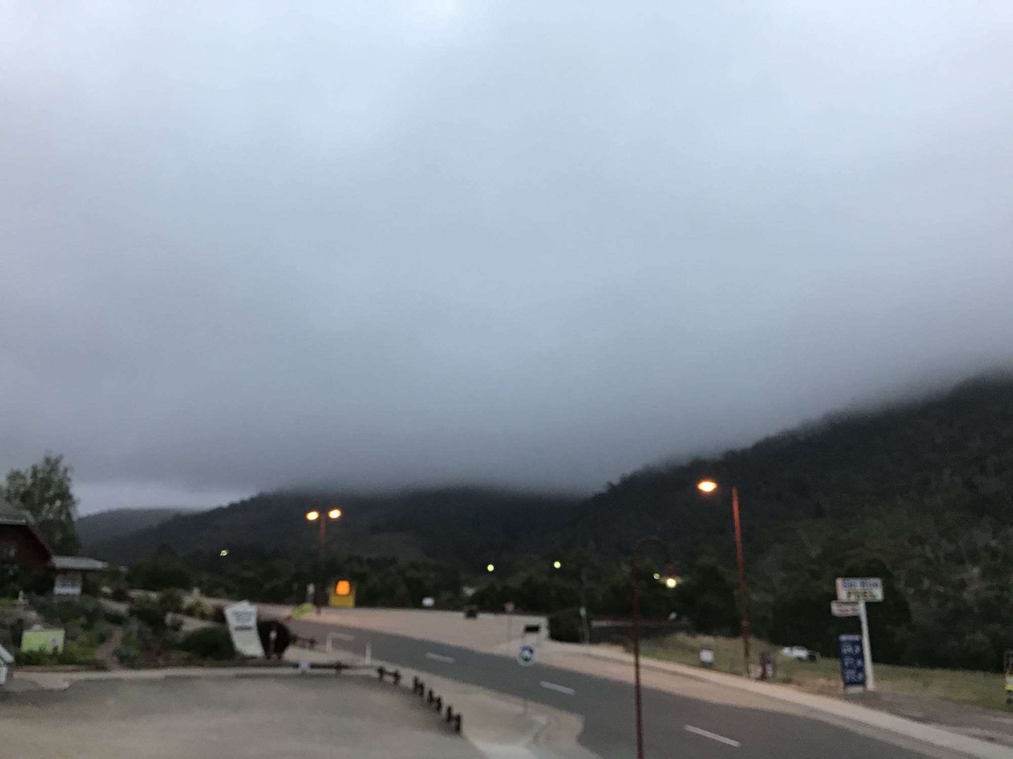 Cold start to the day but Mitta Mitta awaits.😁