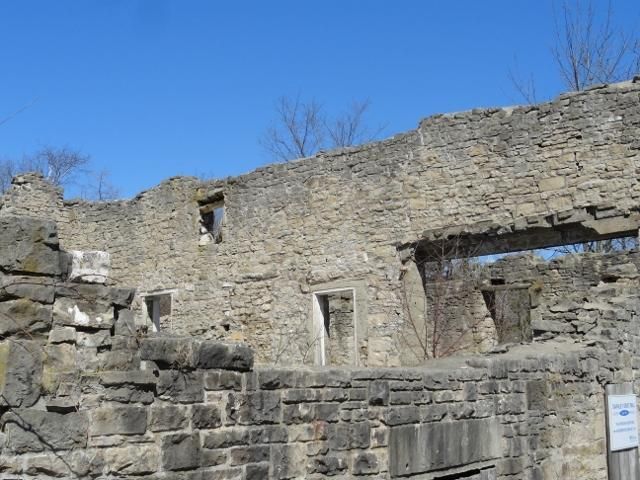Grist Mill ruins 2 Crooks Hollow ON