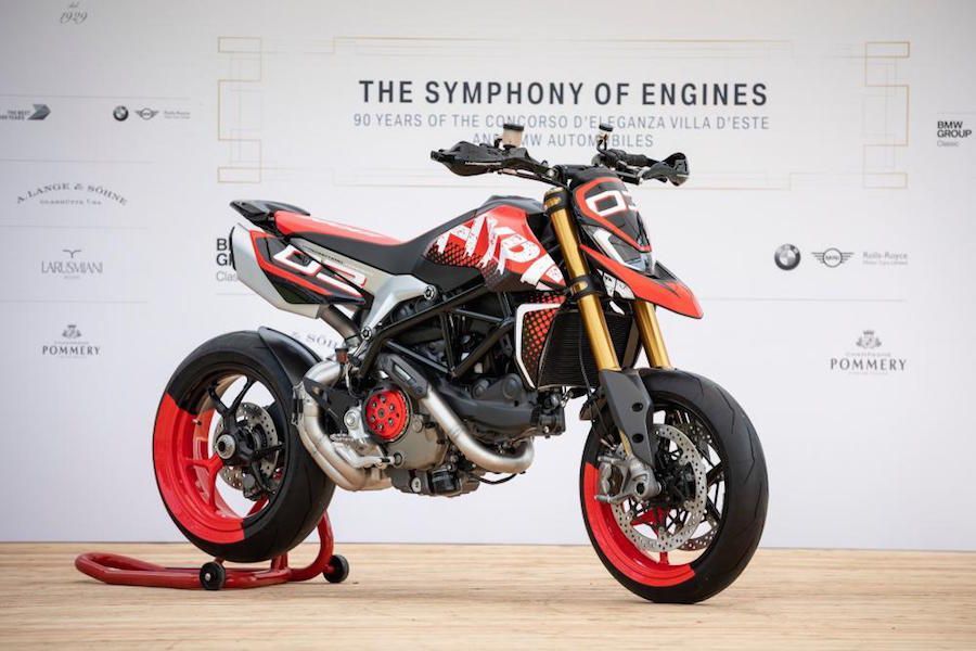 The Hypermotard 950 Concept on  display at the 90th Concours d'Elegance of Villa d'Este