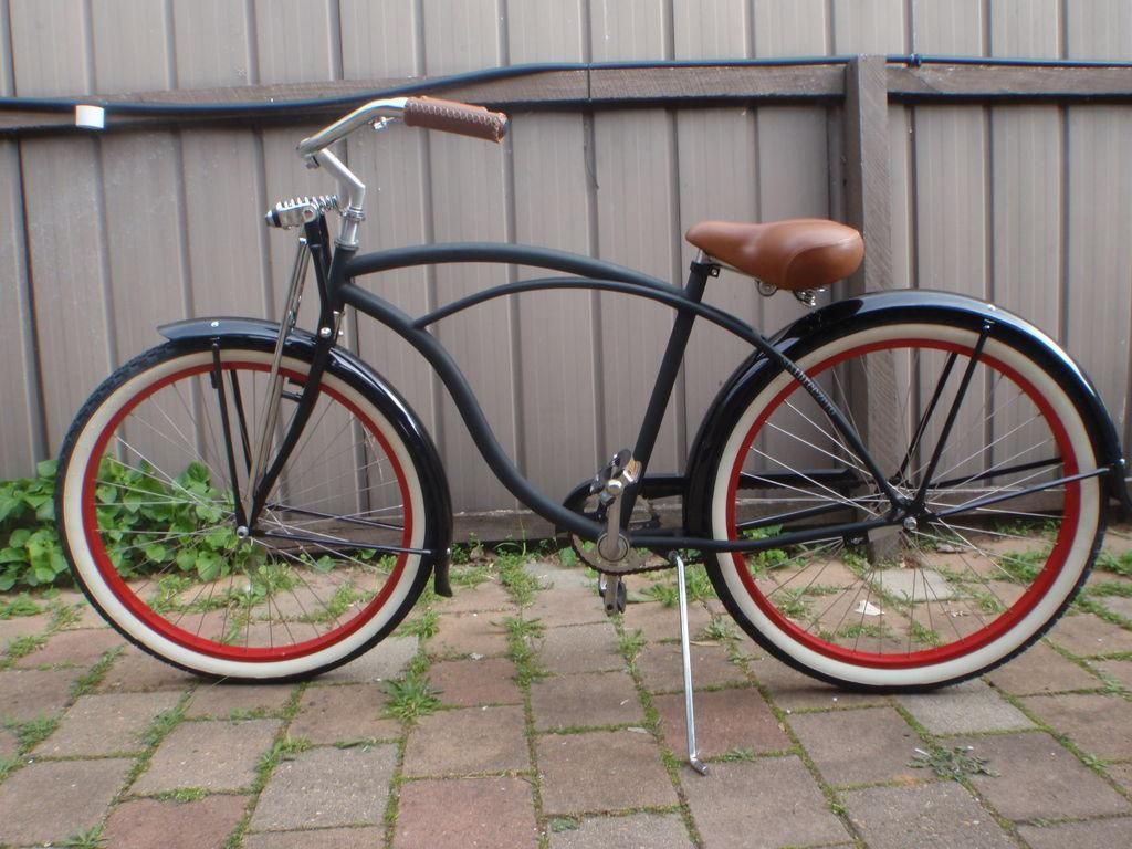 1948 Whizzer Replica Build - Fenders Forks and Gooseneck Seat