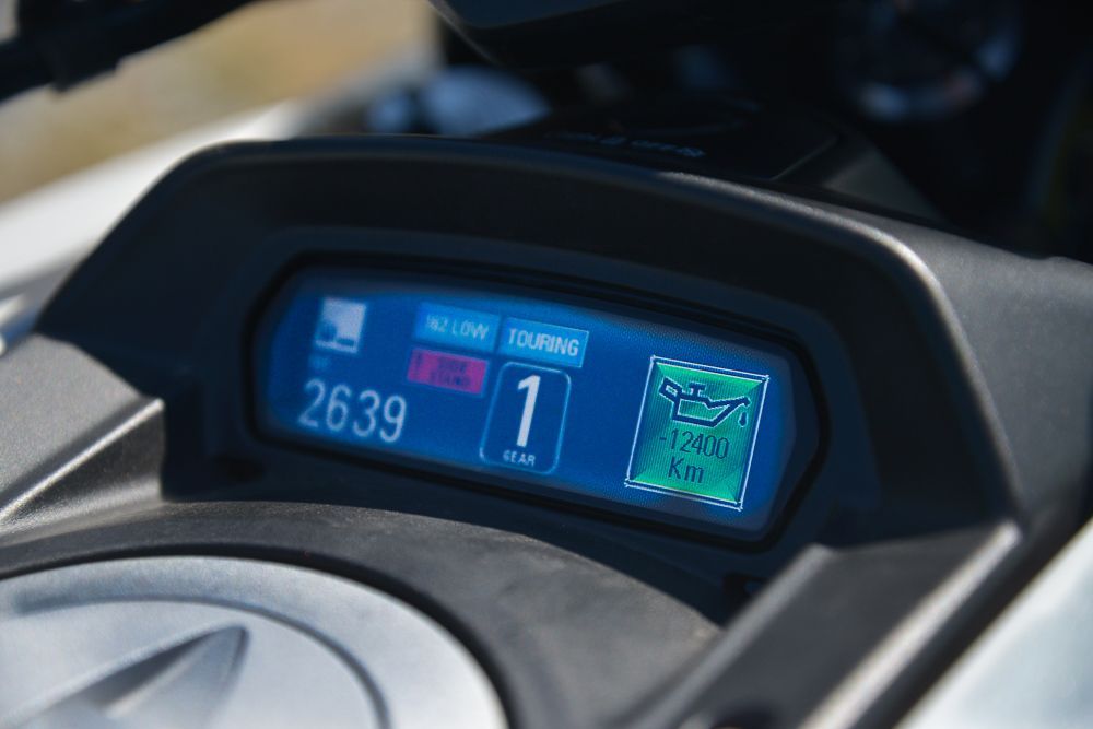 Full color, lower-dash on the 2015 Diavel