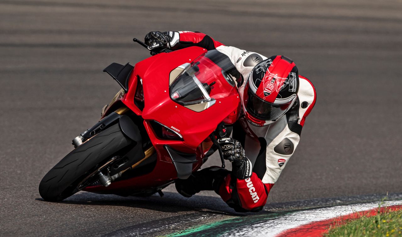 Learn what sets the DUCATI PANIGALE V4 apart in this tech talk video series. Ducati photo