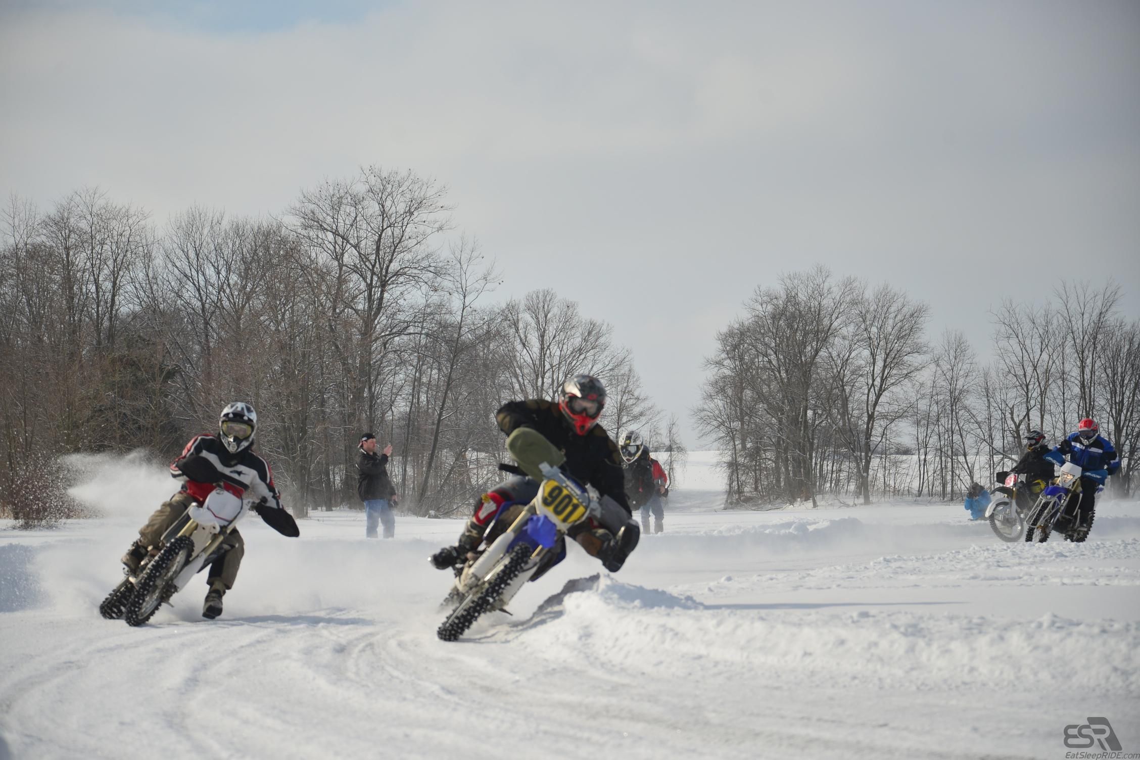 #901 and YZ250F - Ice riding