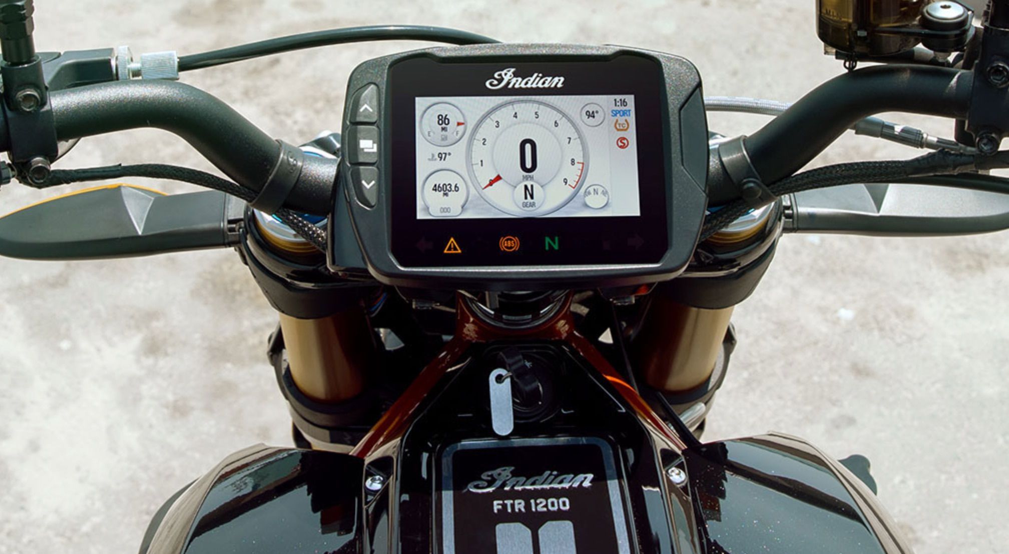 FTR 1200 Display  via Indian Motorcycle Canada