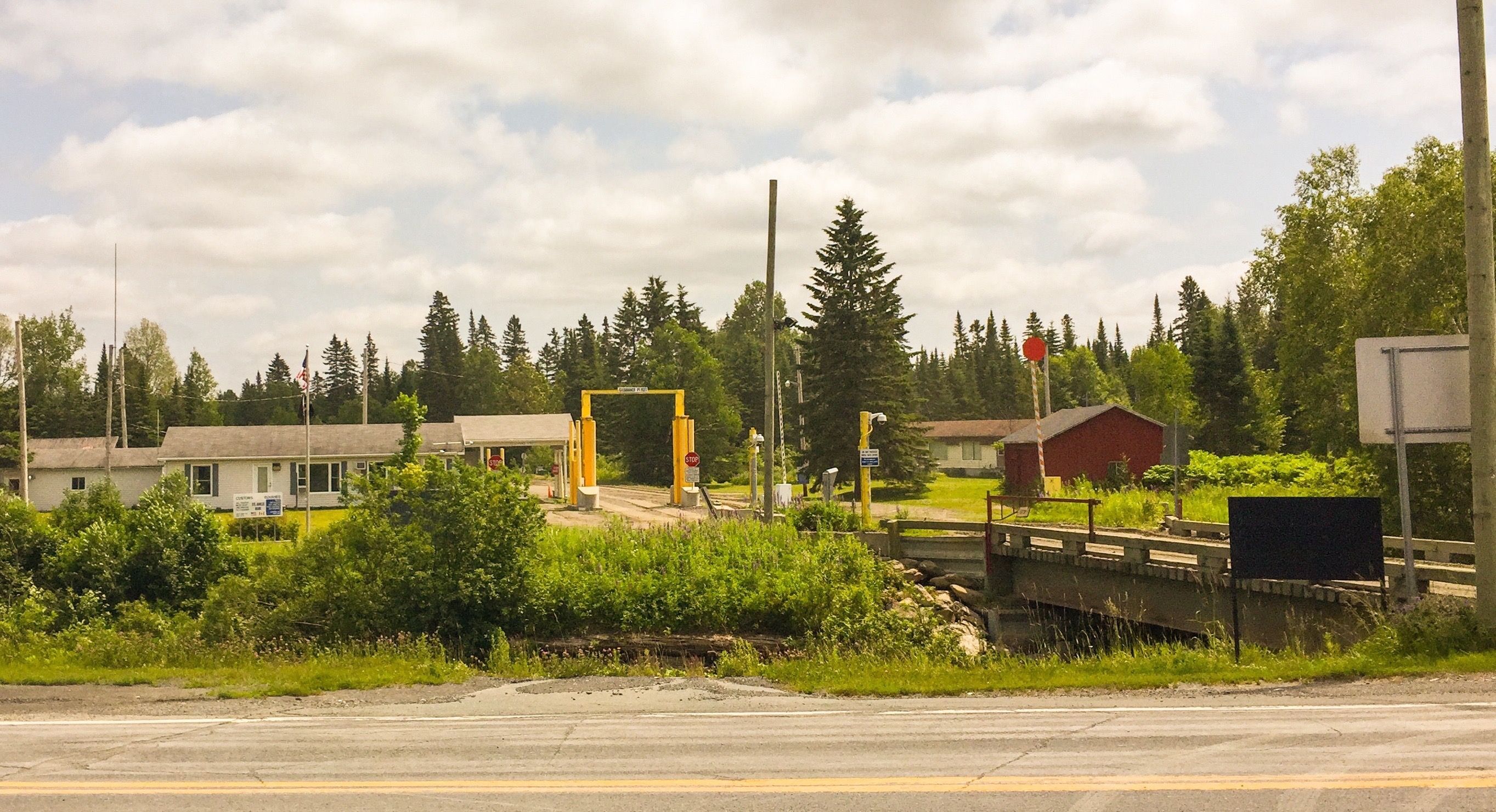 The Maine / Quebec border in "la Beauce". Basically a logging road.