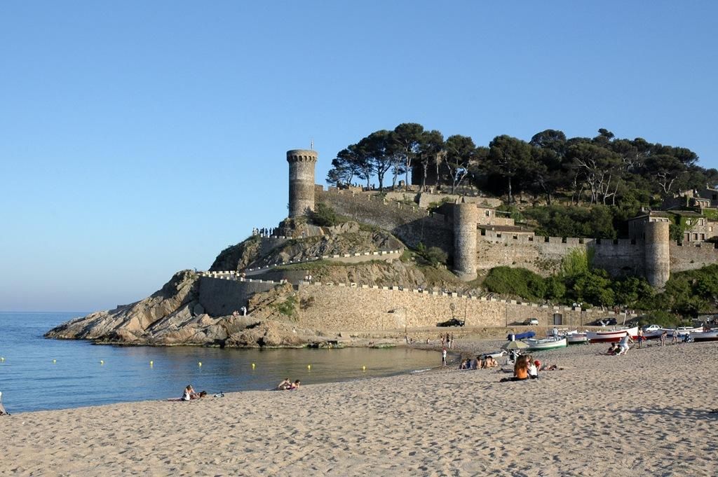 Costa Brava - Tossa Beach and the Fortress Vila Vella Enceinte