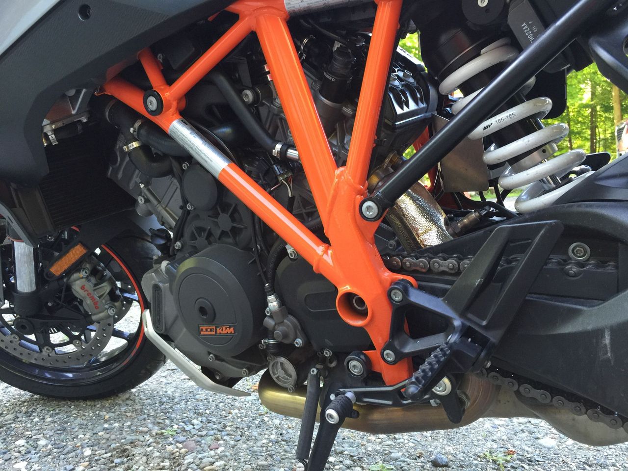 The Super Duke 1290 GT with a liquid-cooled V-twin engine and tubular steel frame